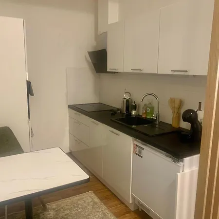 Kolonada Apartment *